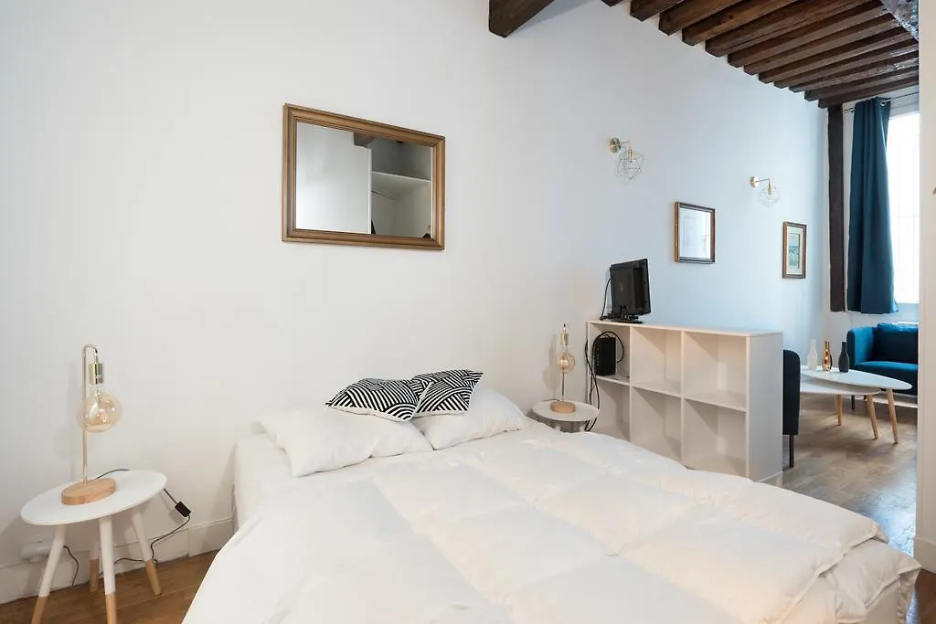Apartment Studio Ile Saint-louis